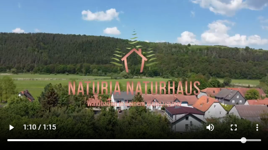 Naturia Naturhaus Aufbaufortschritt Holzbau